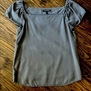 Women's Gray Top